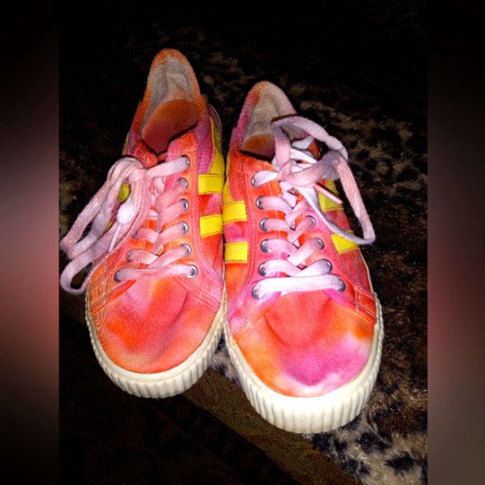 Gola shoes sz 8 tye dye by me